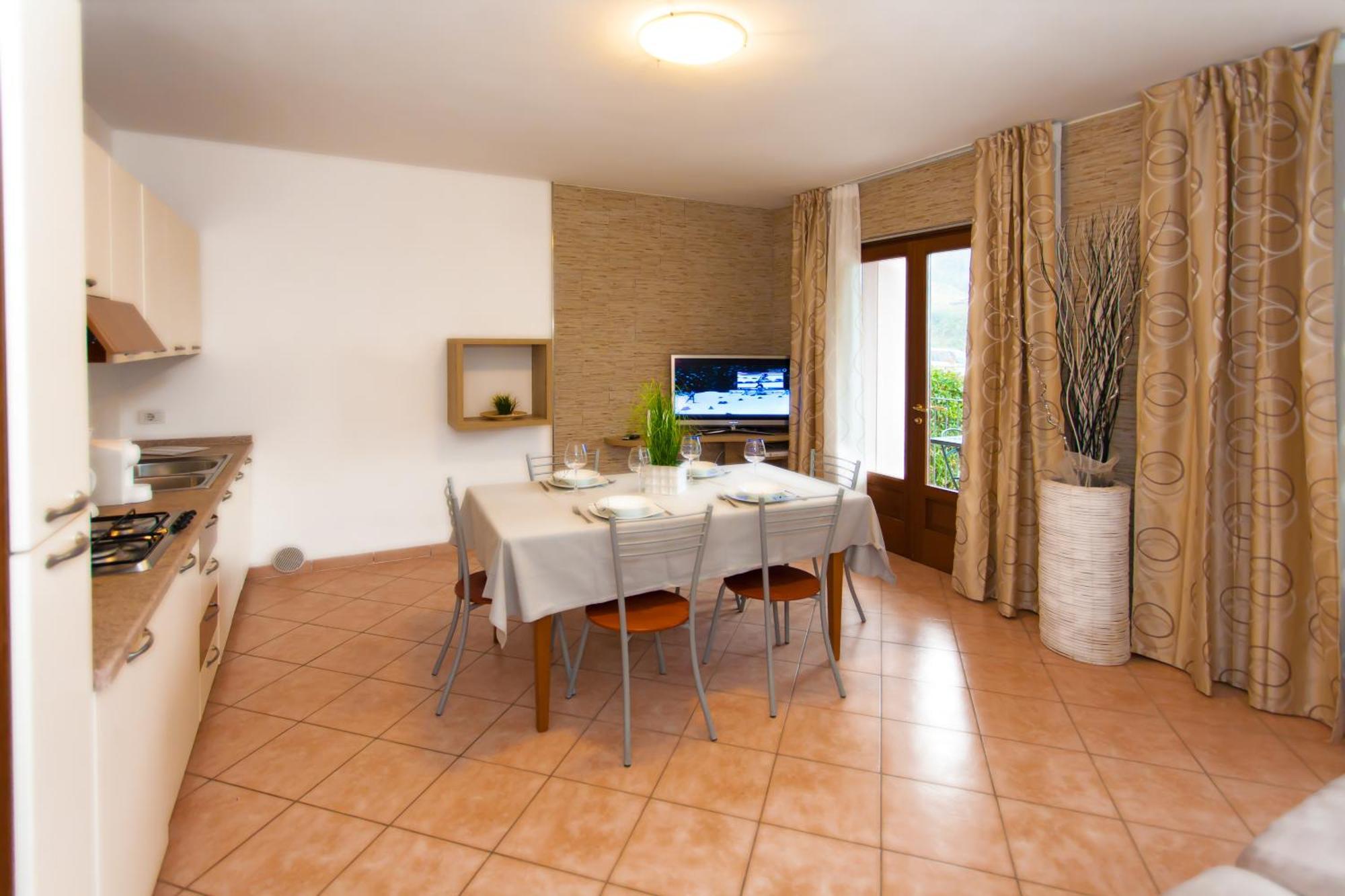 Residence Delle Rose Tremosine Ngoại thất bức ảnh