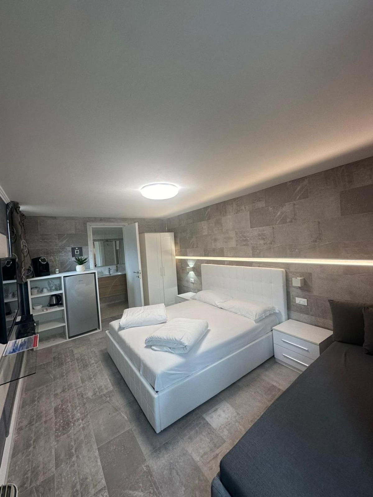 Residence Delle Rose Tremosine Ngoại thất bức ảnh