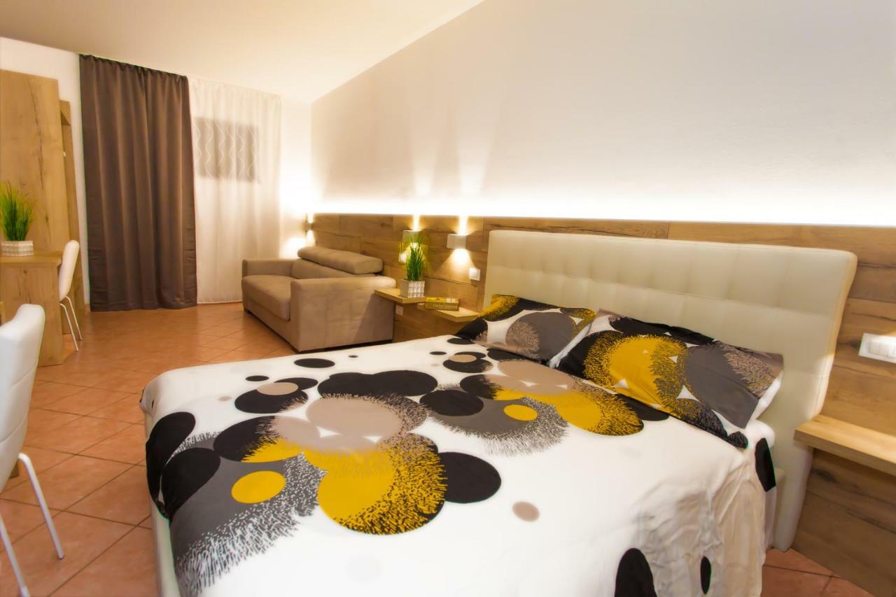 Residence Delle Rose Tremosine Ngoại thất bức ảnh